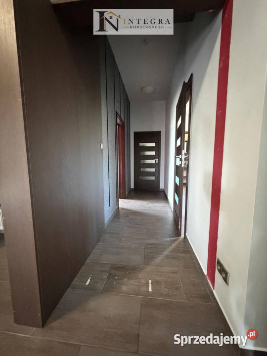Lokal 104 m pod gabinet salon Mielec Smoczka sprzedam