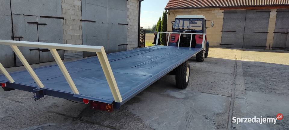 Przyczepa laweta do balotów nieuszkodzony Przedecz