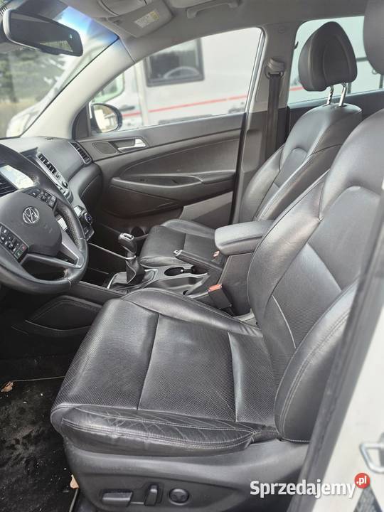 Hyundai Tucson 2016r Full nawigacja Czarnków