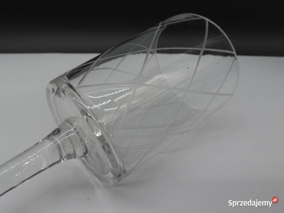 Elegancki Świecznik Szklany Kielich Glamour wielkopolskie