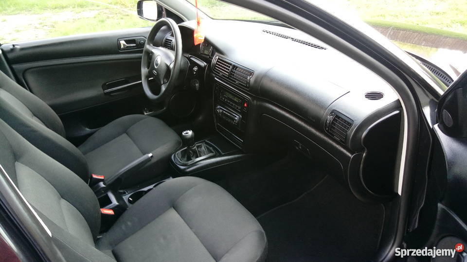 Volkswagen Passat B5 LIFT 16 BENZ STAN welurowa tapicerka Passat Końskie sprzedam