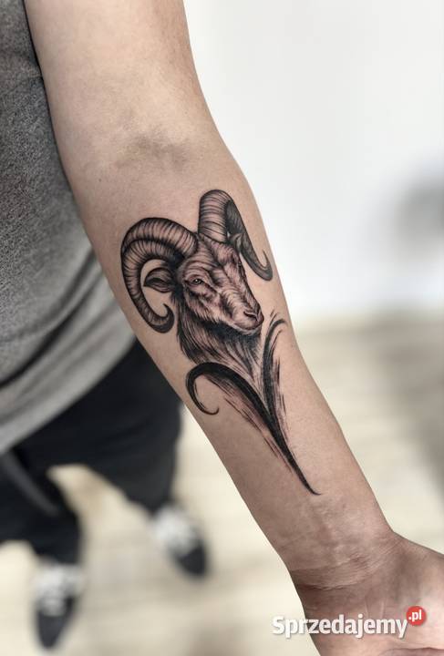 Tatuaże kolorowe i czarne Kielce