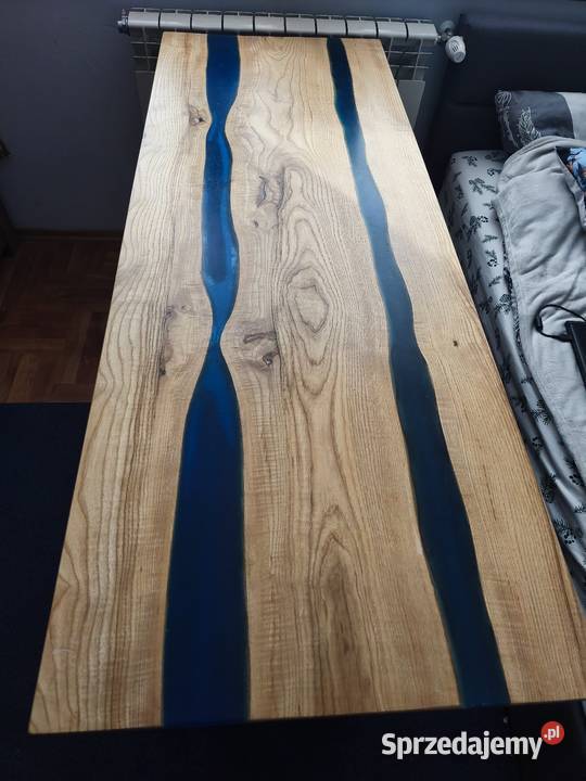 Stół z żywicy do jadalni Zabratówka