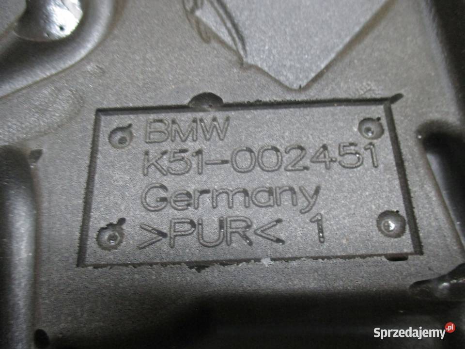 BMW 1 E90 E91 E92 20 i 11r 163 002451 POKRYWA świętokrzyskie