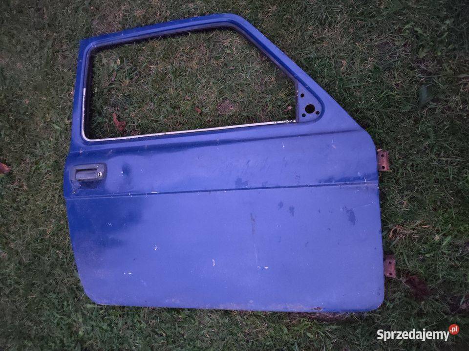 Sprzedam drzwi szyby boczki Fiat 126p el Złotków