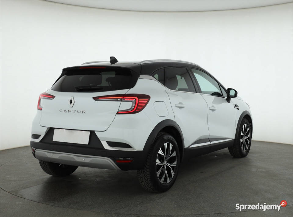 Renault Captur 13 TCe MHEV radio
