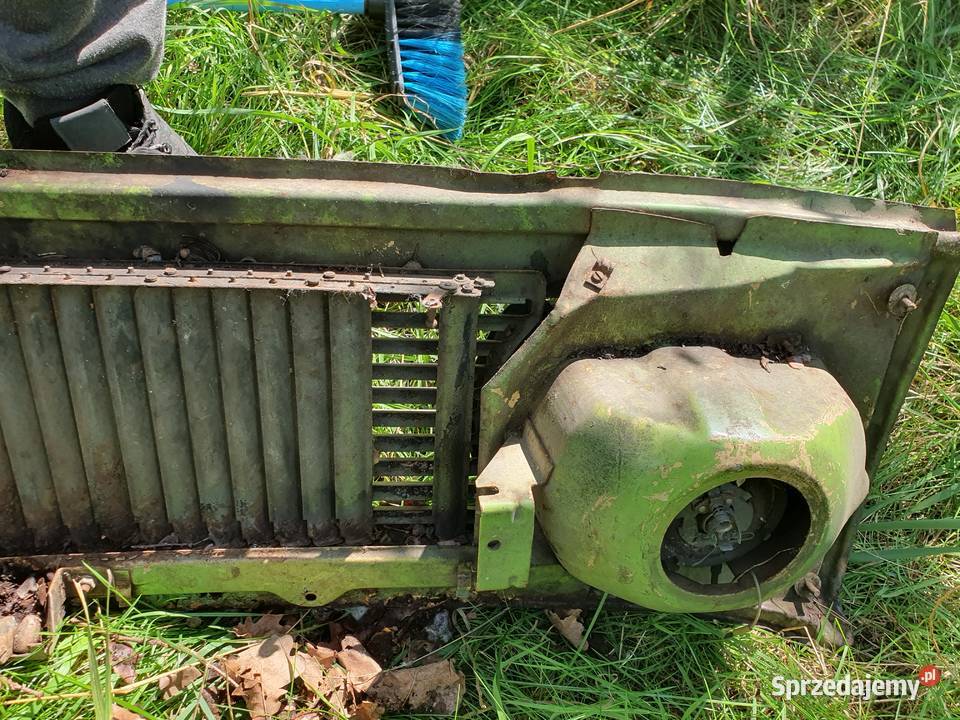 Front pas przedni zielony ze światłami grill osobowe Warszawa