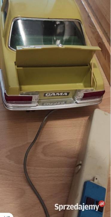 Mercedes 450 SE firmy Gama DDR Gniezno