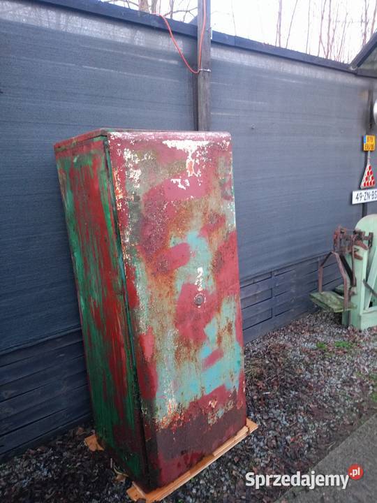 Dystrybutor paliwa stary PRL kolekcjonerski Pozostałe Świerczów sprzedam