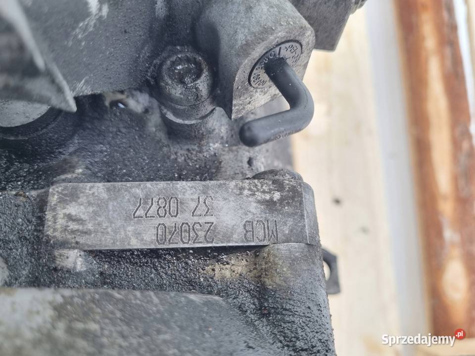 VW Golf VI 14 TSI SKRZYNIA BIEGÓW manualna MCB Janów