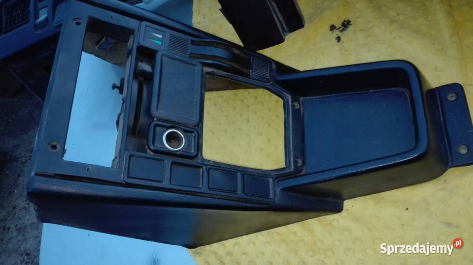 Deska rozdzielcza polka kokpit fso polonez cargo