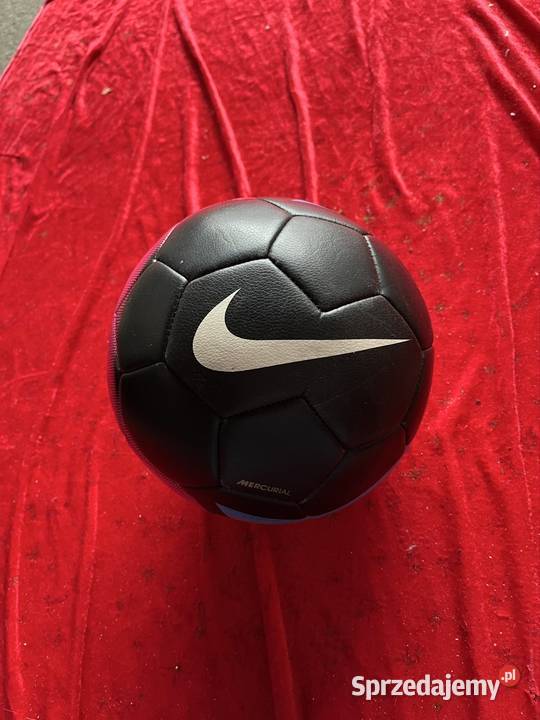 piłka nożna nike pomorskie Słupsk sprzedam