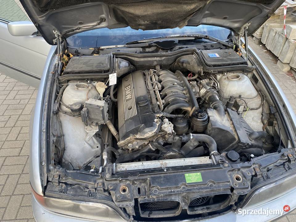 BMW 520i R6 20 i5 Piaski