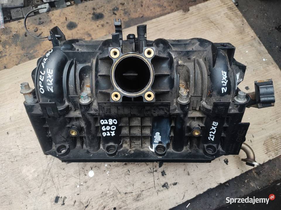 Opel corsa agila 12 16V kolektor ssący Kielce sprzedam