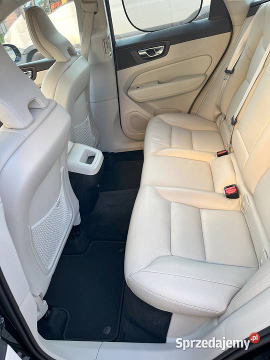 VOLVO XC 60 Inscription MHEV serwisowany w ASO świętokrzyskie Kielce