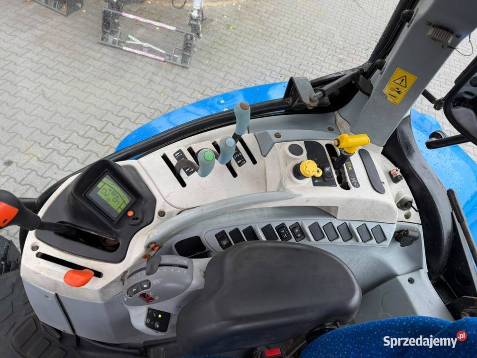 Holland T6120 NH T6020 NH T6140 Case Puma Radio New Holland mazowieckie Laskowiec