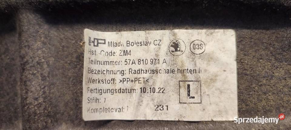 SKODA KAROQ NADKOLE LEWY TYŁ 57A810971A