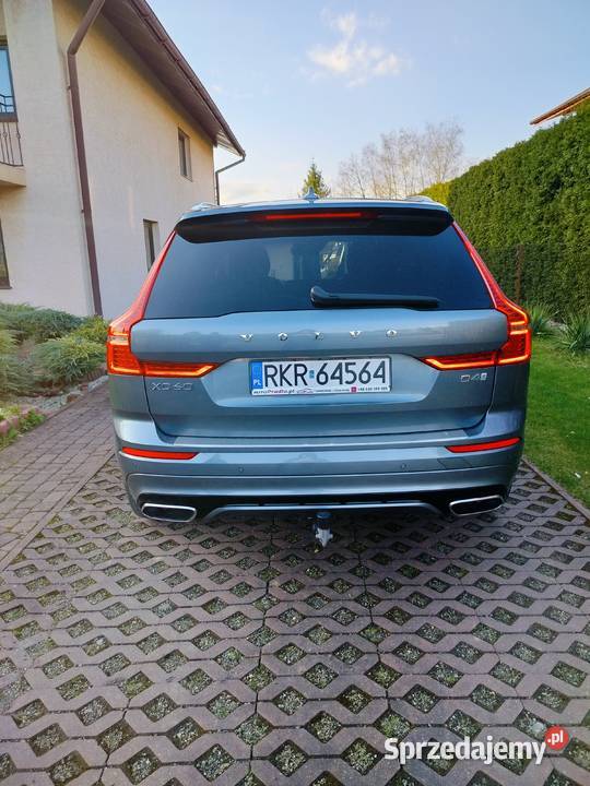 Volvo XC60 20 D4 RDesign Rok produkcji 2018