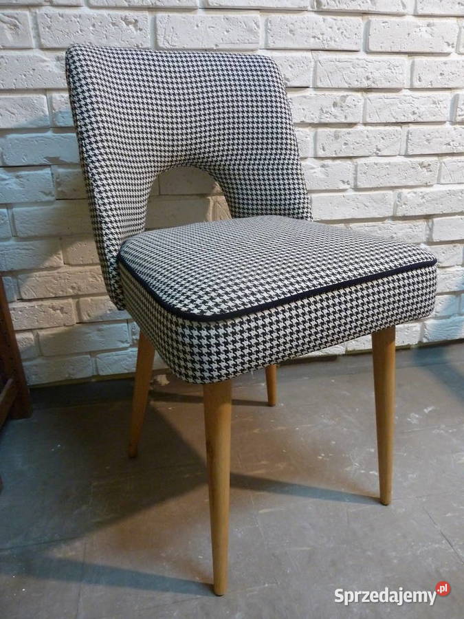 Krzesło typ 1020 tzw muszelka PRL renowacji Łódź sprzedam