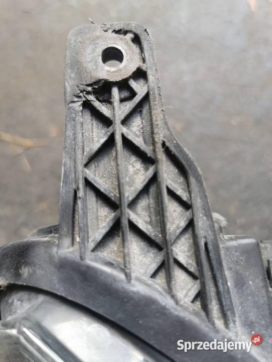 Volvo v 40 lampa prawy przód Rok produkcji 2014 Świnoujście