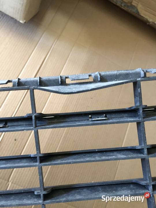 Kratka zderzaka przód volkswagen sportsvan 2017 osobowe Kozy