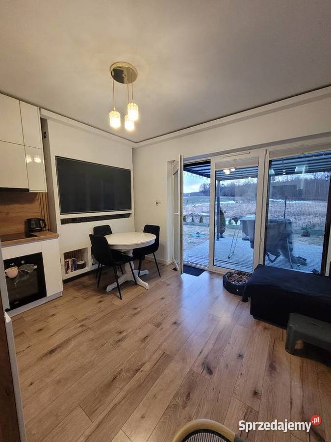 Sprzedam mieszkanie Trąbki Wielkie