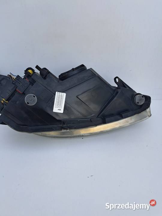 OPEL CORSA LAMPA PRZÓD PRZEDNIA LEWA EUROPA osobowe