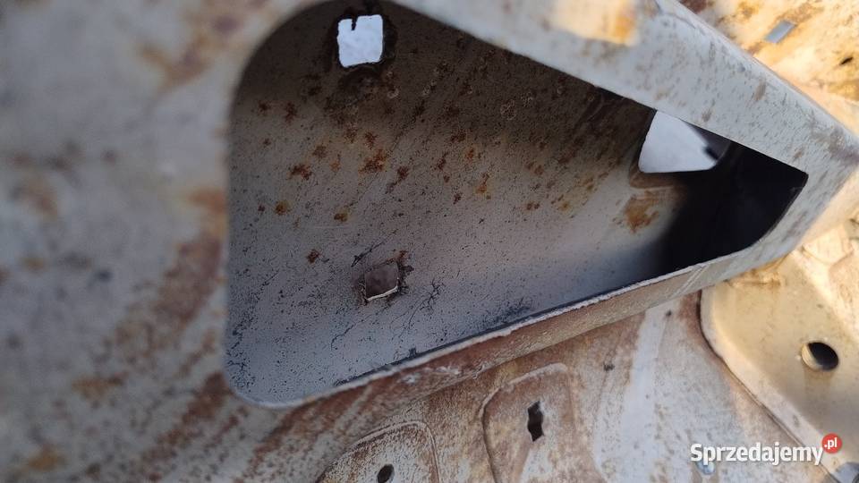 Fartuchy Fiat 132 mazowieckie