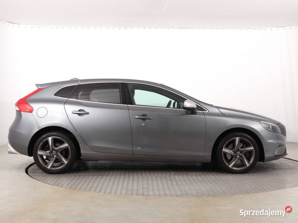 Volvo V40 20 D3