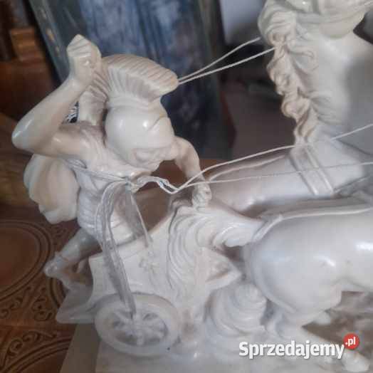 Posąg rzymski gladiator z rydwanem Amilcare Figurki i rzeźby podlaskie Białystok
