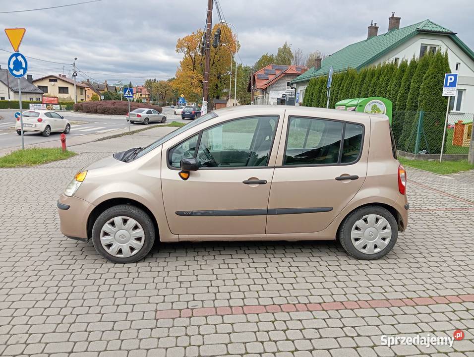 Renault Modus 12 benzyna przegląd i OC na Bielsko-Biała sprzedam