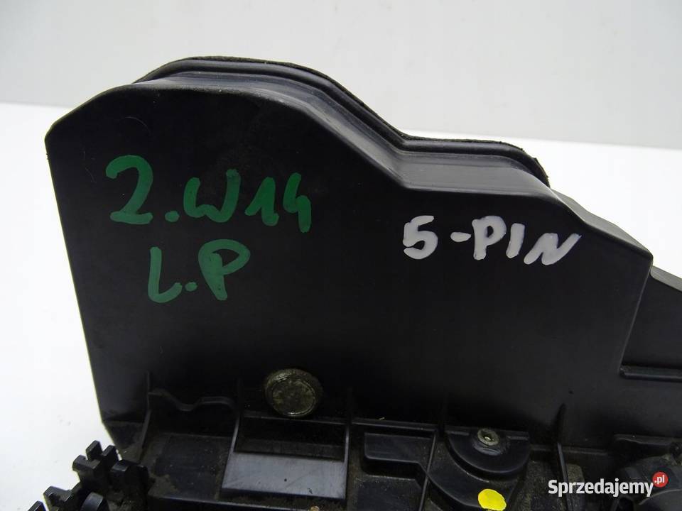 ZAMEK DRZWI LEWY PRZÓD PRZEDNI 7202145 BMW E60