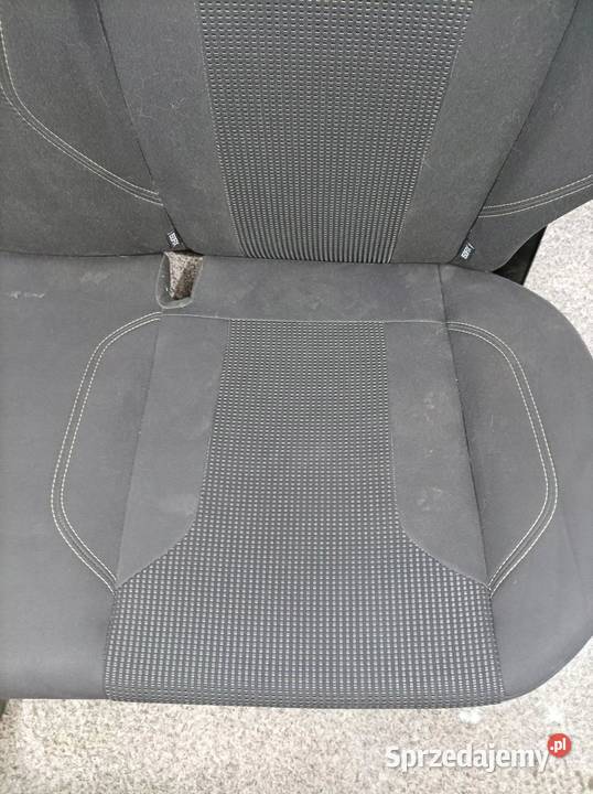 FOTELE GRZANE KANAPA BOCZKI 5D LIFT KOMPLET Ford sprzedam