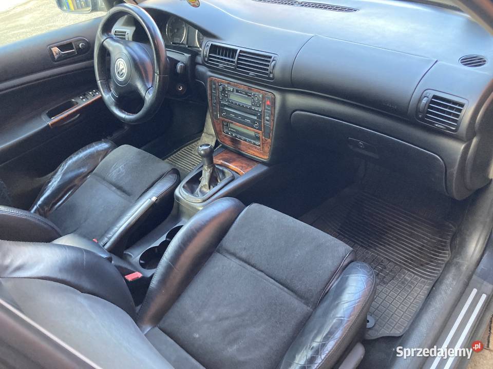 Volkswagen Passat 19 TDI 100 szary Chorzów