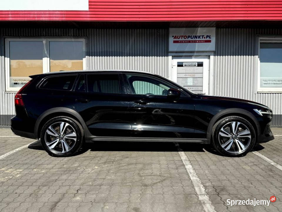 Volvo V60 Cross Country 2021r Fvat 23 podkarpackie Rzeszów