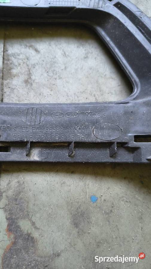 Kia Ceed Ceed 865631H500 kratka ramka listwa Bolęcin