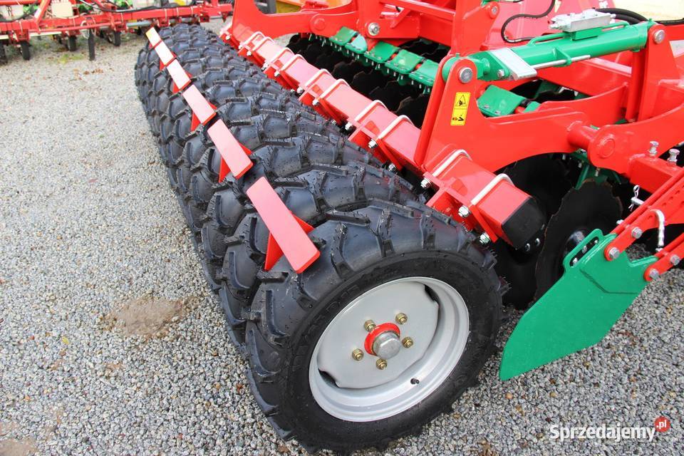 Agregat talerzowy półzawieszany 30 m AgroMasz Agromasz Agregaty Rogóźno sprzedam