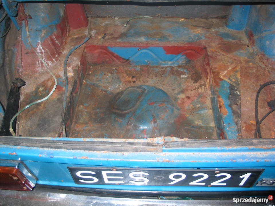 Fiat 125p 1977r z dokumentami do remontu