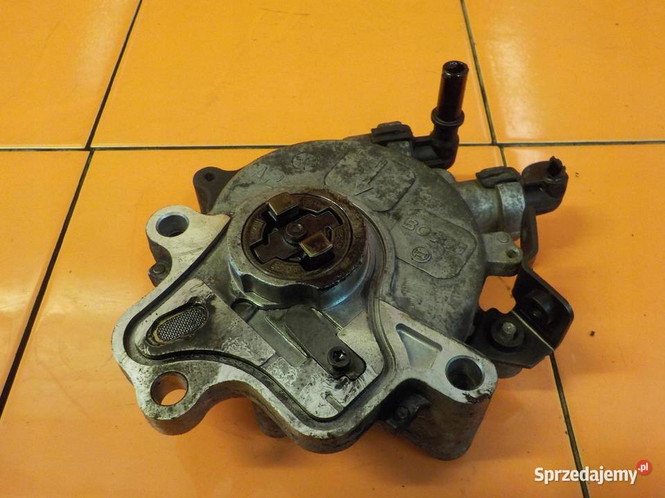 DISCOVERY III 27 TD V6 06r 190 276DT vacum pompa osobowe Suków