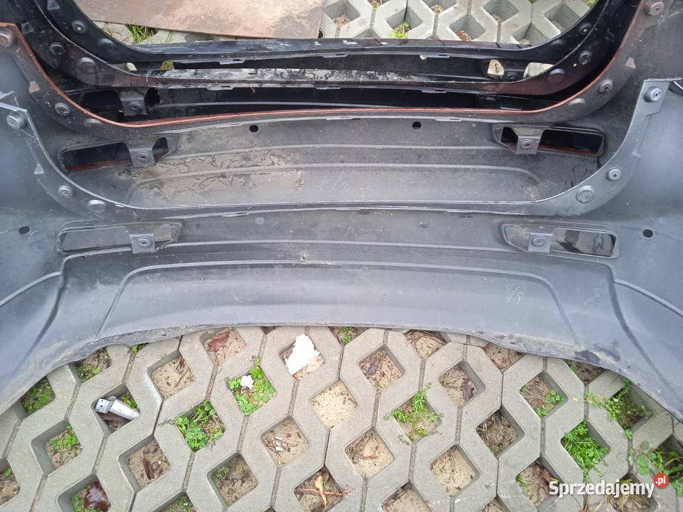Zderzak Mitsubishi Outlander tylni tył 2015 Józefów sprzedam