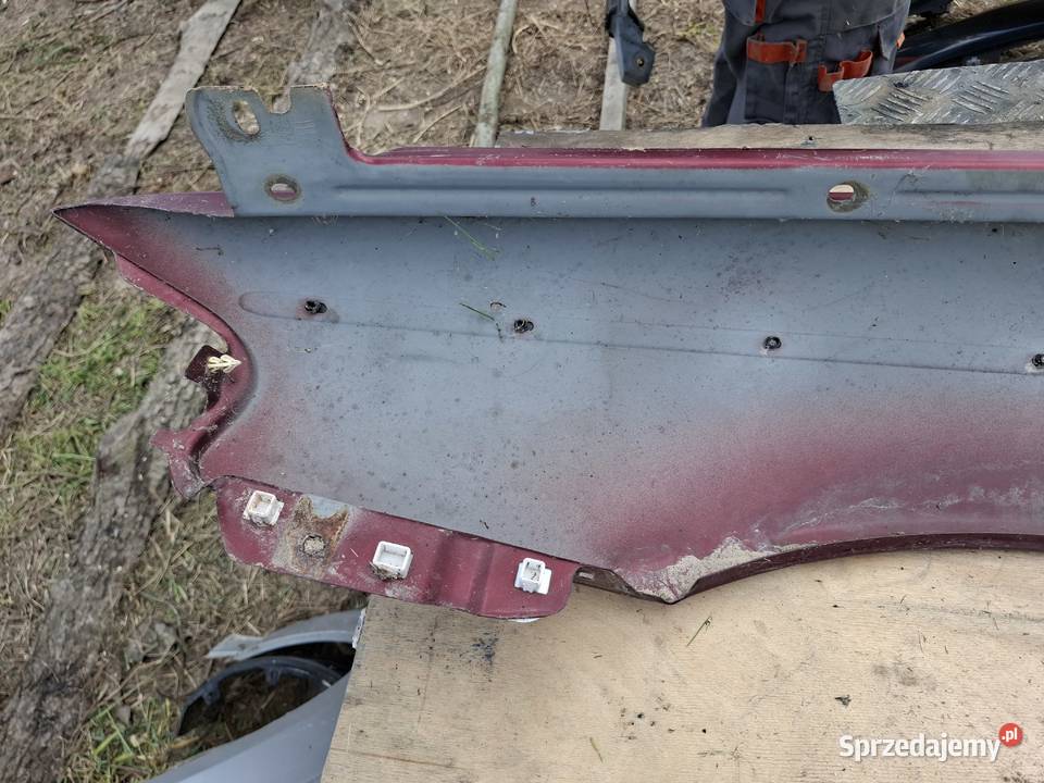 Błotnik Prawy Przód Rover 75