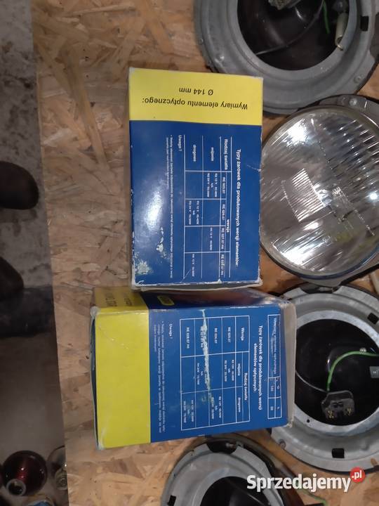 FSO Fiat 125P obudowy miski przednich lamp osobowe