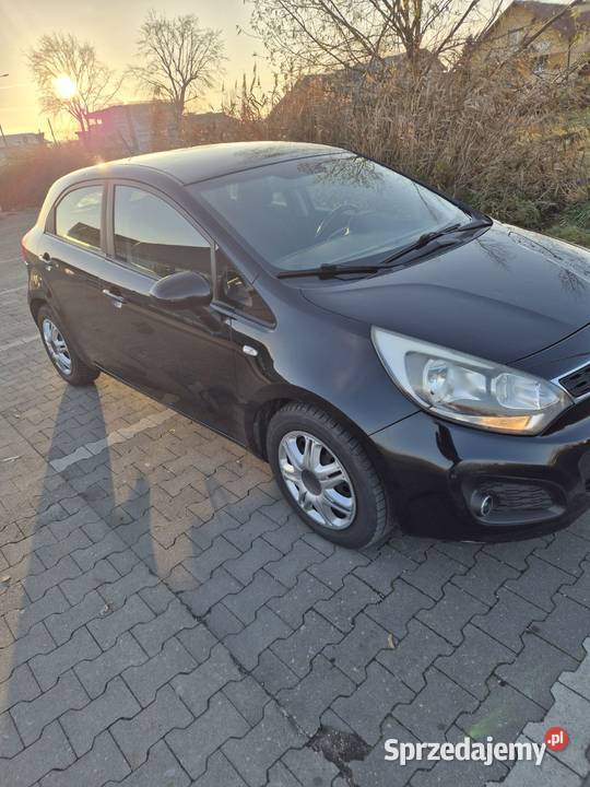 Kia RIO 14 CD