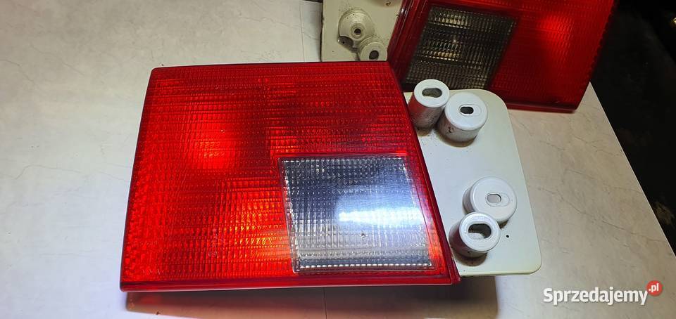 audi a6 c4 100 C4 lampy tył w klapę ładne zestaw Radom