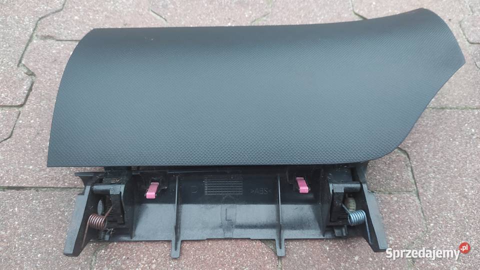 Toyota Yaris II schowek kierowcy Otwock sprzedam