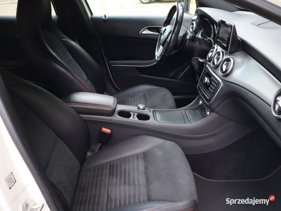Mercedes GLA GLA 250 4MATIC centralny zamek Katowice