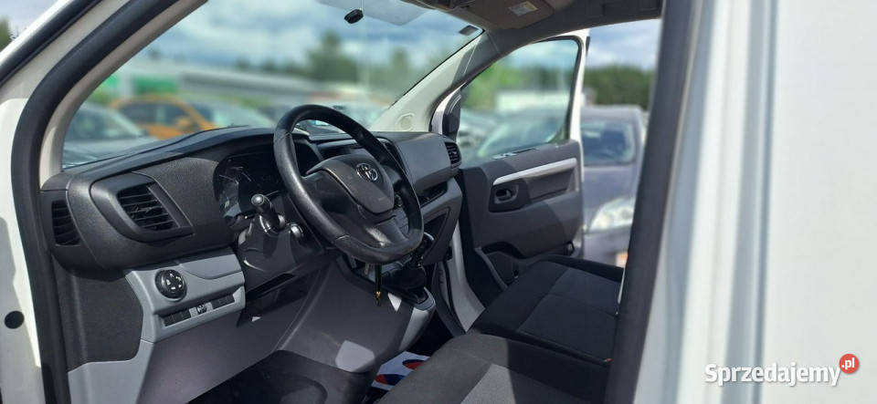 Toyota ProAce brygadówka long 6 osobowy mały Lębork sprzedam