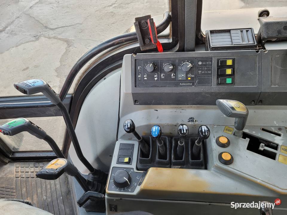 Valtra Valmet 8400 Wspomaganie kierownicy