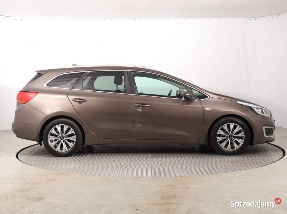 Kia Ceed 16 CRDi nieuszkodzony Cee'd Katowice