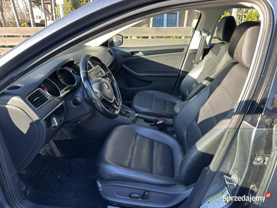 Volkswagen Jetta Mocna benzyna automat nawigacja Wejherowo
